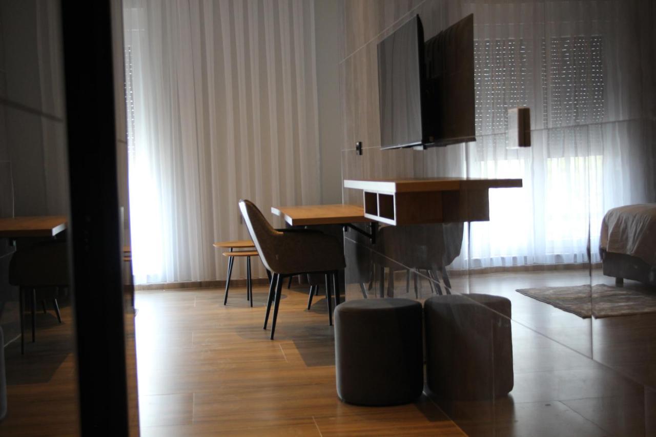 Hotel-Vh Preshevë Eksteriør bilde